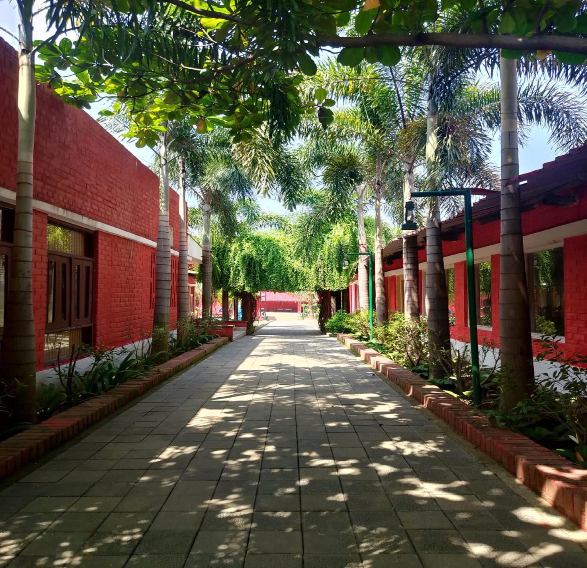 Green Point - Hotels And Resorts In Angul Kültér fotó