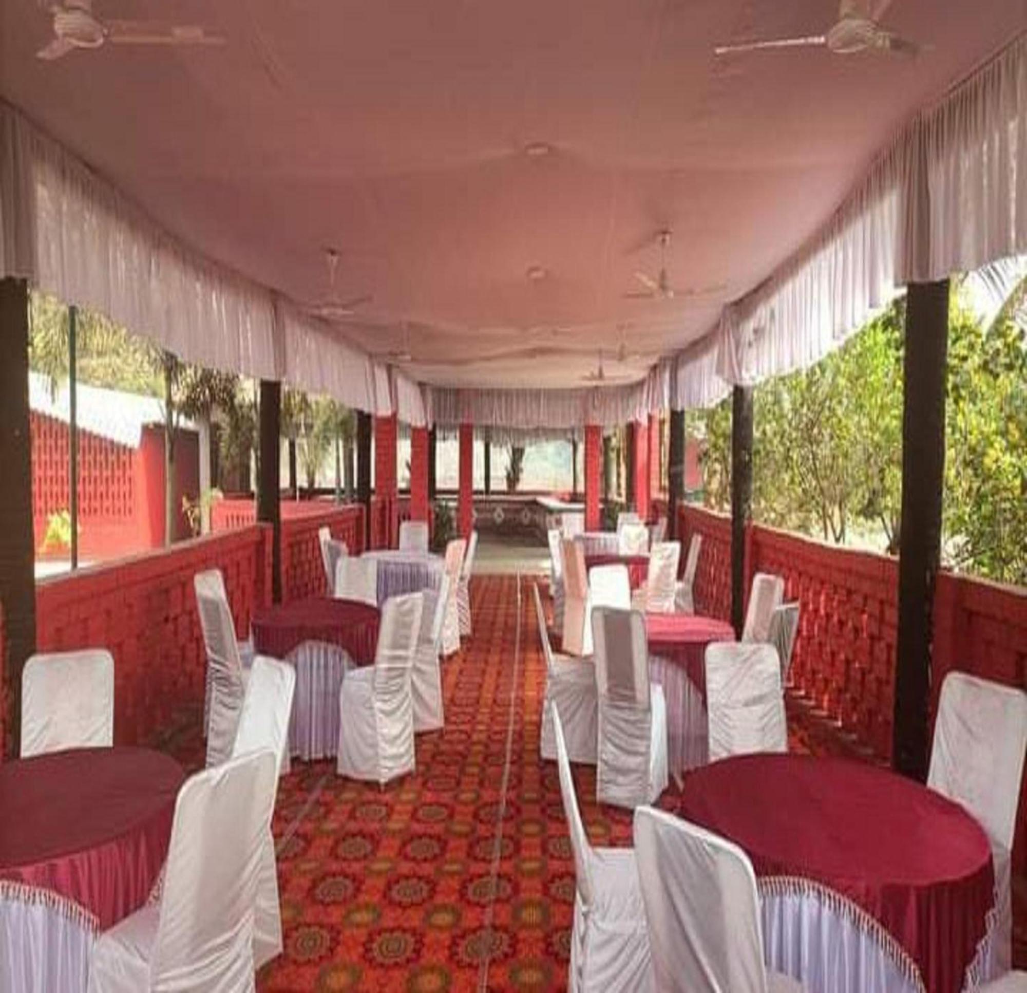 Green Point - Hotels And Resorts In Angul Kültér fotó